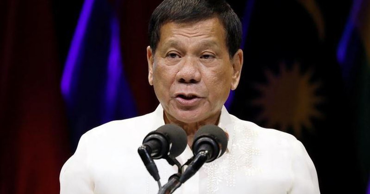 Tổng thống Duterte ra lệnh cảnh sát kiềm chế