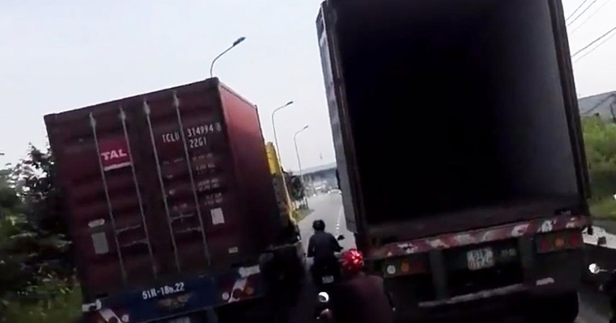 Kiểm tra vụ hai xe container dàn hàng ngang, cản trở lưu thông trên đường vành đai