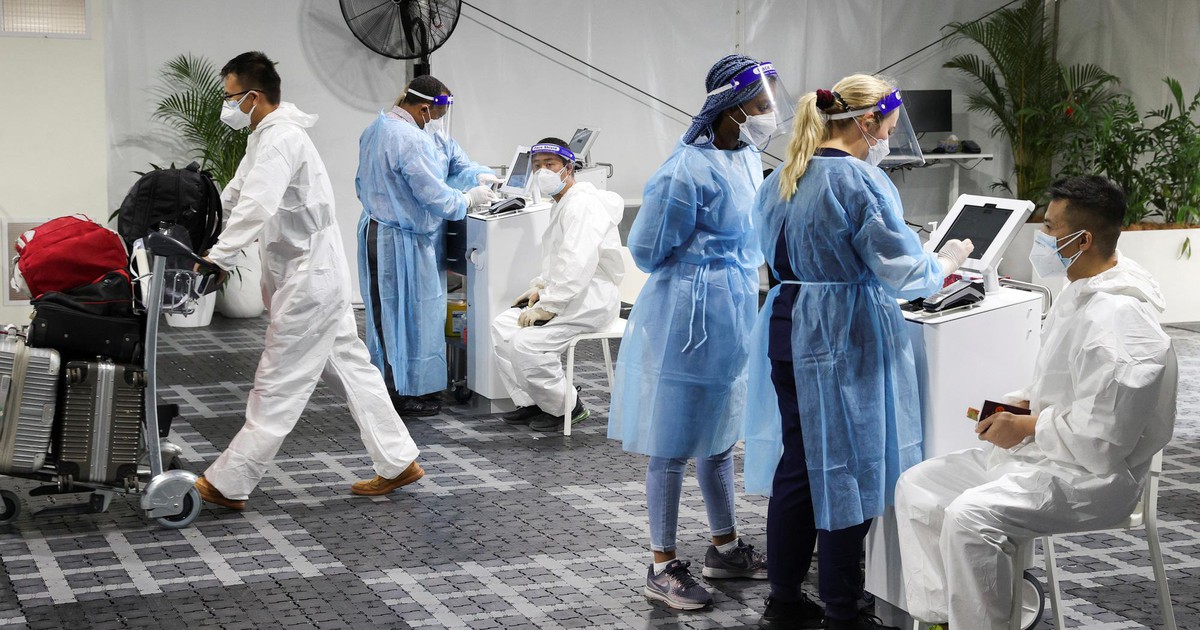 WHO: Biến thể Omicron có nguy cơ lây nhiễm mạnh, thế giới phải sẵn sàng