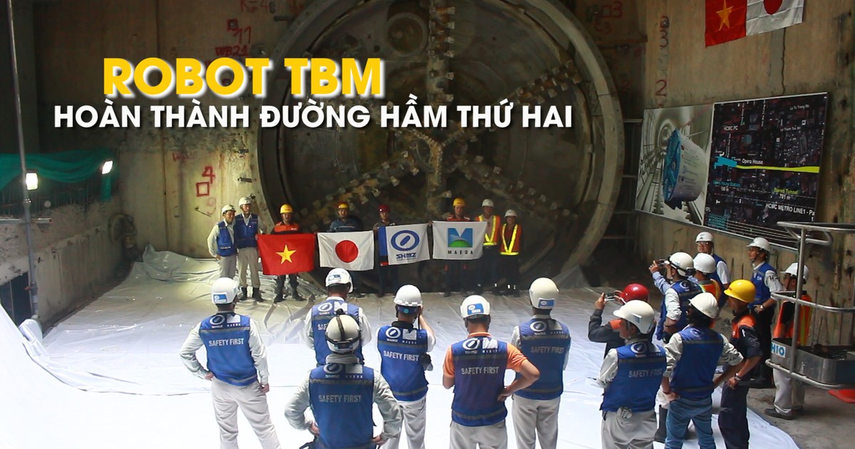 Robot “quái vật” TBM hoàn thành đường hầm thứ hai tuyến metro
