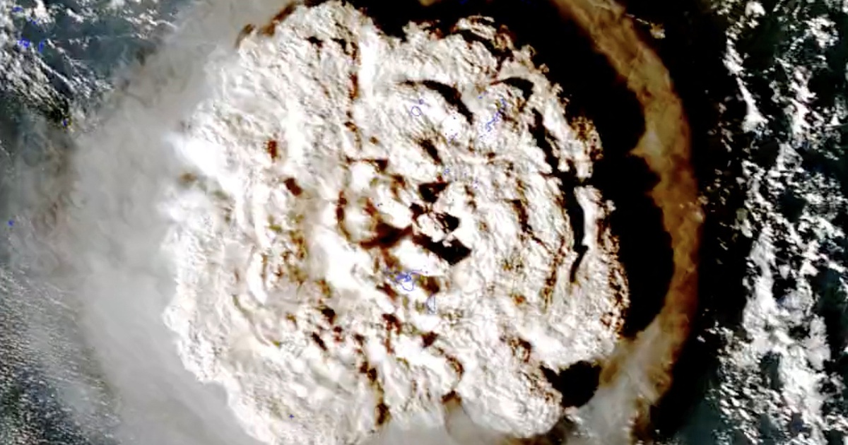 Tro núi lửa sau sóng thần Tonga gây nhiều lo ngại