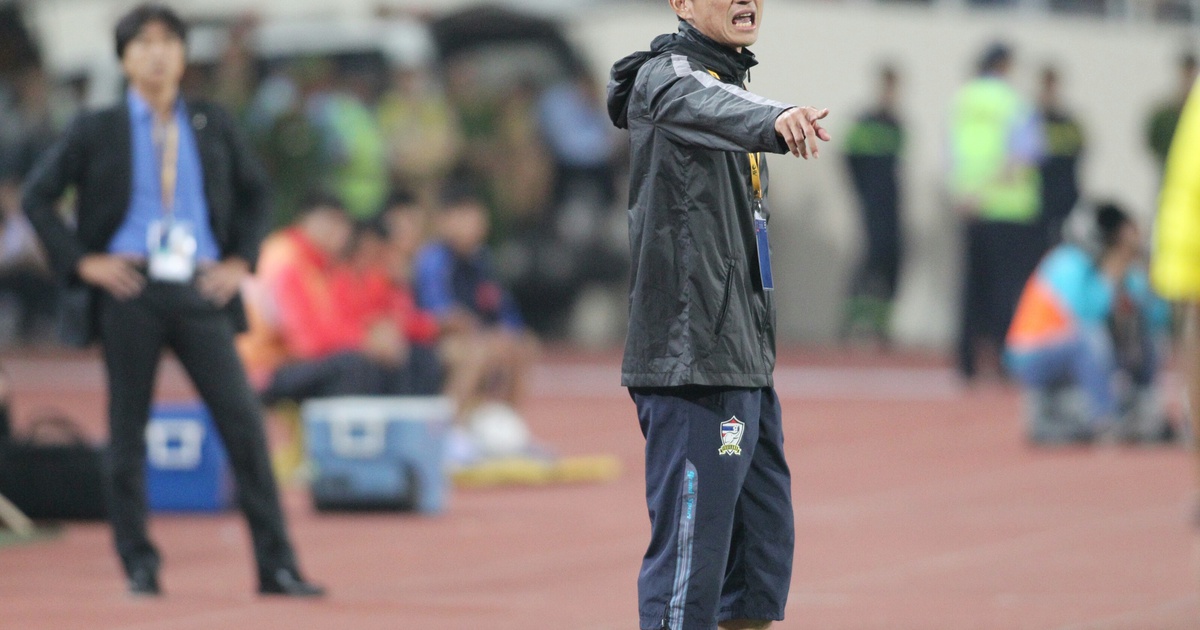 'Kiatisak, chúng ta nên ngả nón thán phục anh!'