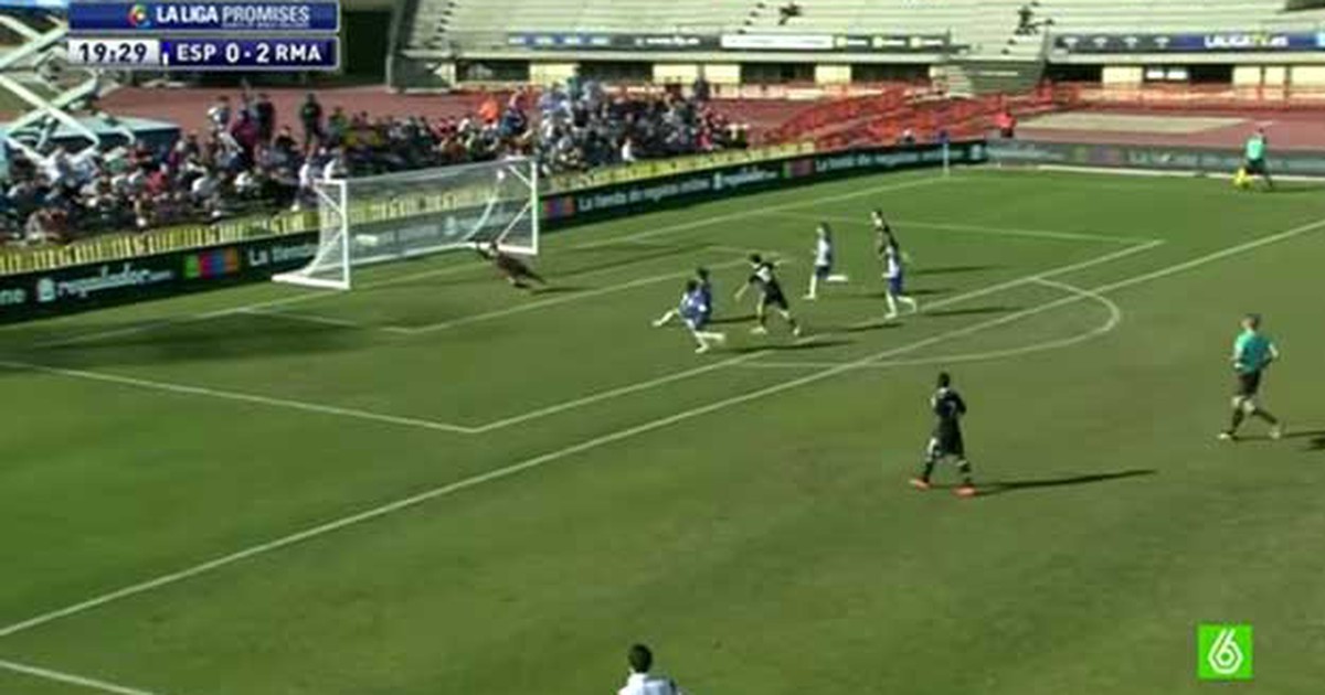 Con trai Zidane thể hiện kỹ thuật và khả năng ghi bàn siêu hạng