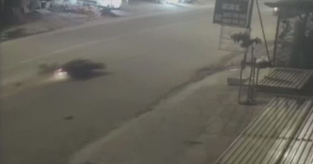 Đau lòng tai nạn sụp ổ gà tử vong trên đường phố quận Bình Tân