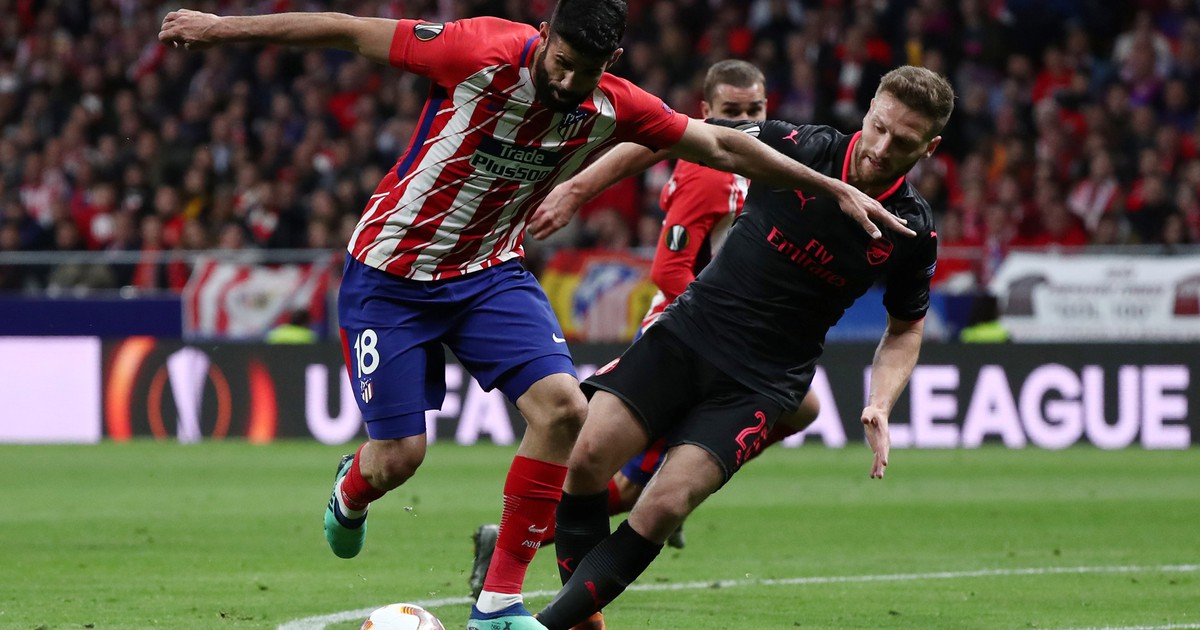 Diego Costa và Atletico Madrid phá tan giấc mộng của Arsenal cùng Wenger
