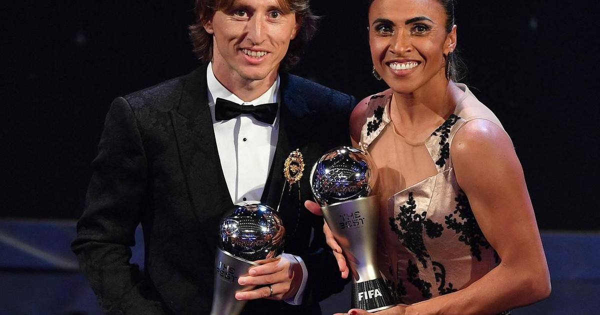 FIFA đảm bảo bình đẳng giới với 2 danh hiệu mới tôn vinh nữ cầu thủ