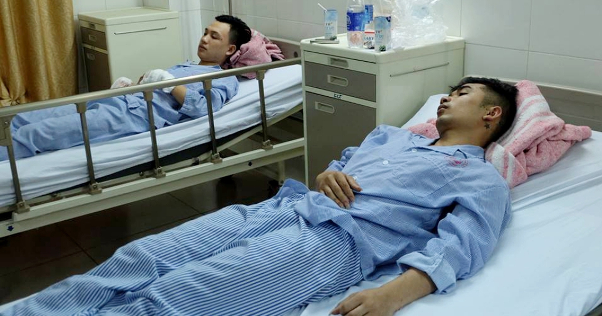 Nổ xe khách 14 người thương vong: Giây phút kinh hoàng sau tiếng nổ