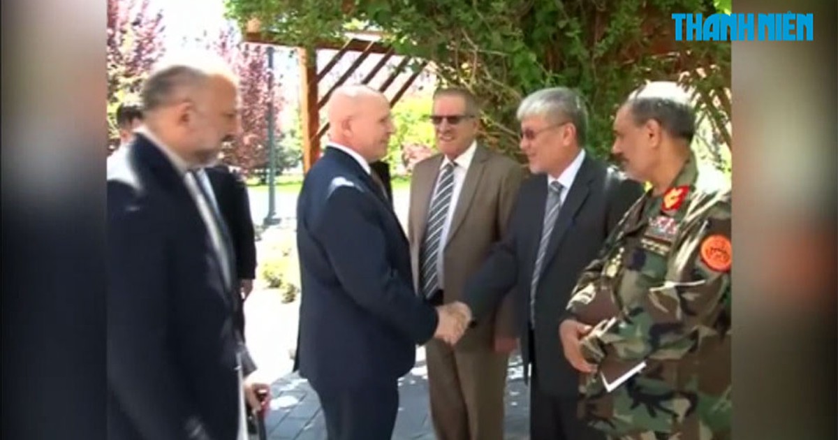 Cố vấn an ninh tổng thống Mỹ gặp lãnh đạo Afghanistan