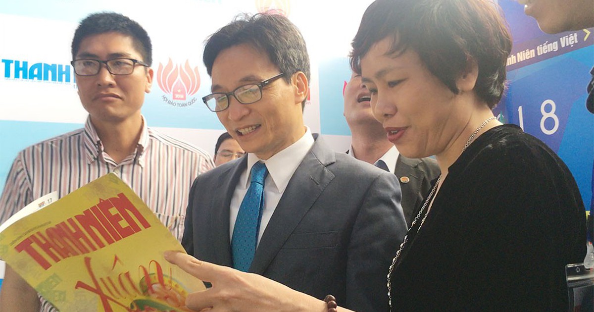 Phó thủ tướng Vũ Đức Đam thường xuyên theo dõi YouTube Báo Thanh Niên