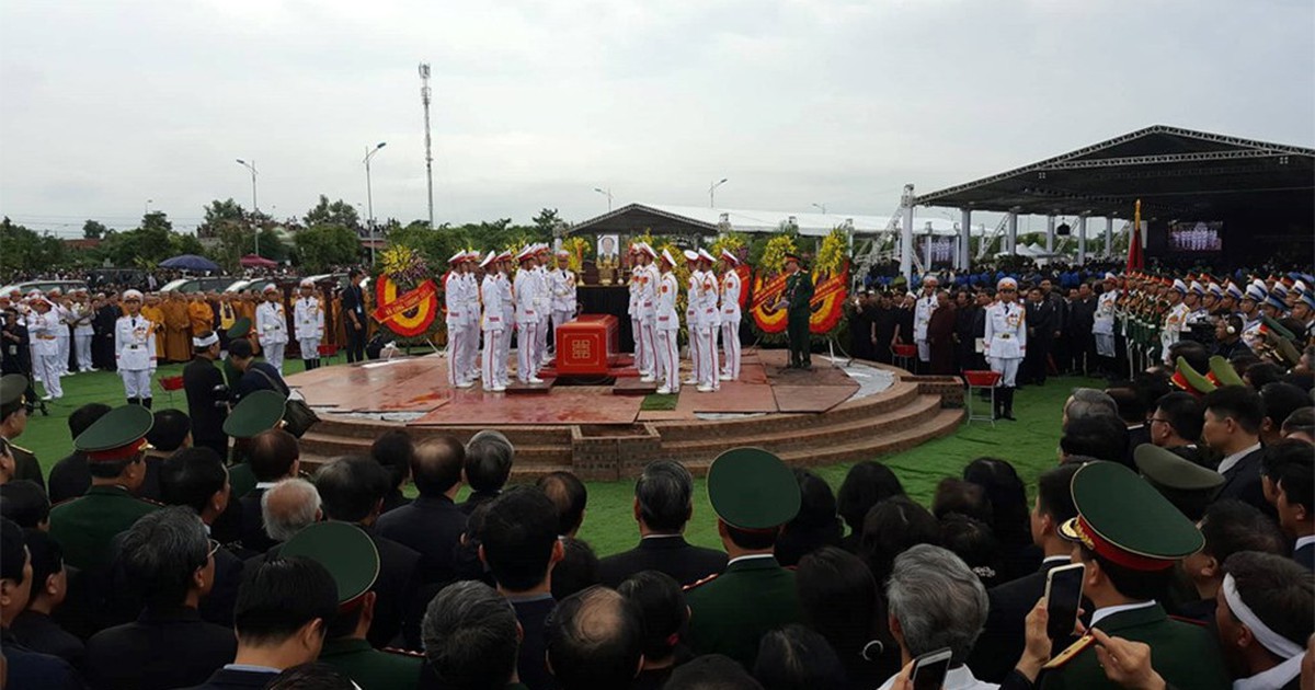 Lễ an táng cố Chủ tịch nước Trần Đại Quang tại quê nhà
