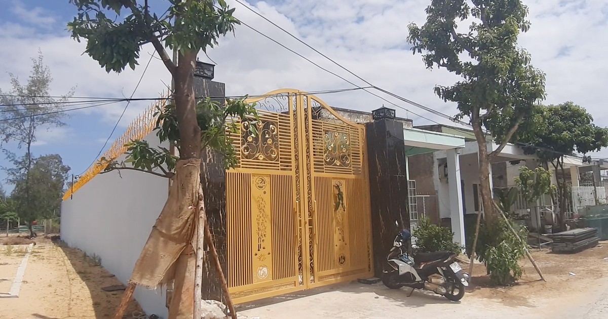 Cận cảnh “biệt phủ” xây trái phép ở Quảng Nam