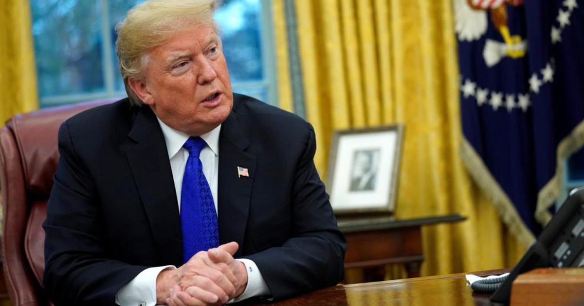 Tổng thống Trump chê tình báo Mỹ 'ngây thơ', ‘nên về trường học lại’