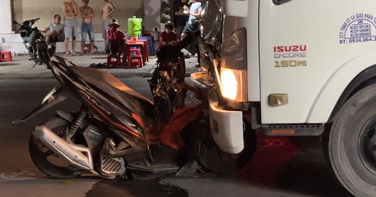 Tai nạn lúc 0 giờ làm nạn nhân văng lên kính chắn gió rồi rơi xuống đường chết