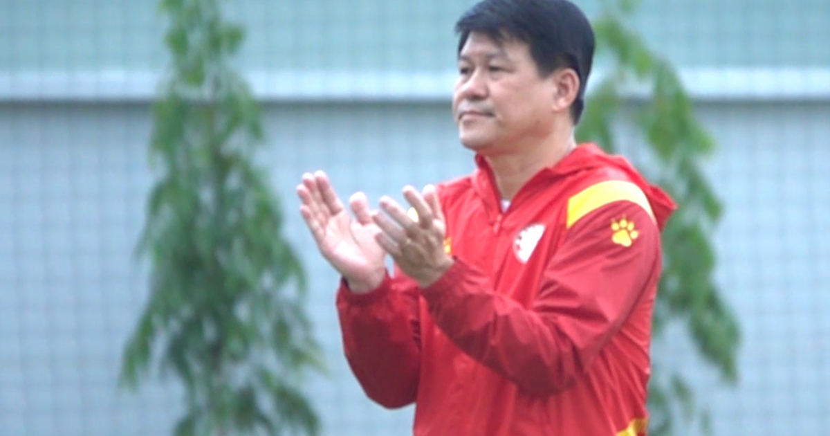 HLV Vũ Tiến Thành khẳng định gì trong ngày ra mắt CLB TP.HCM và trước trận gặp HAGL?