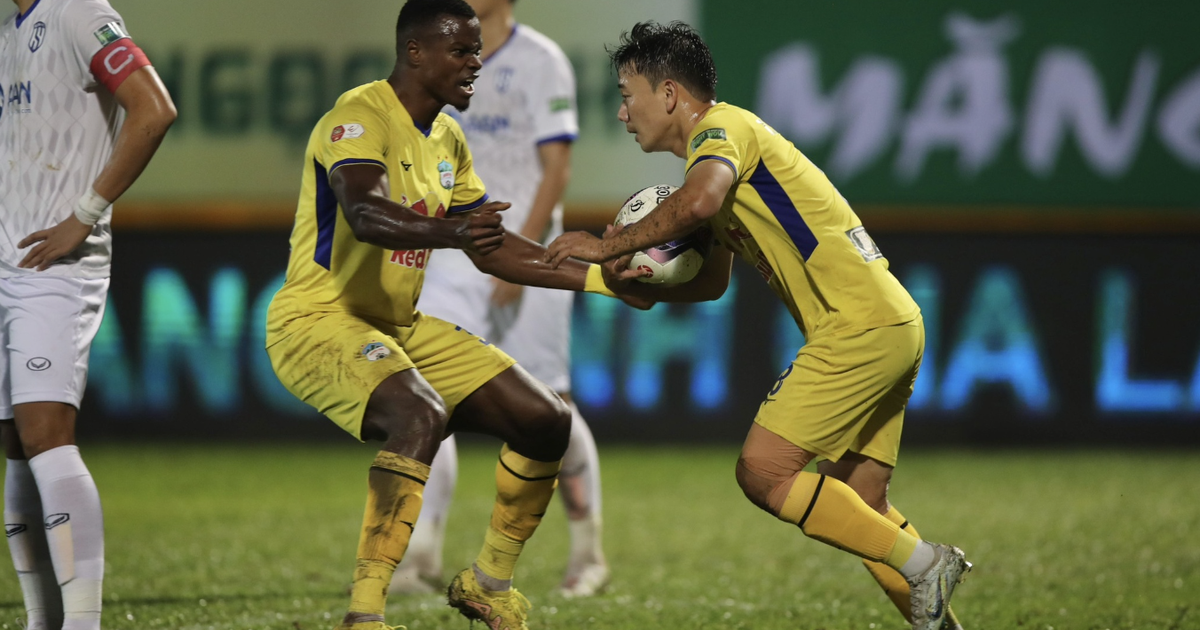 Highlights HAGL 1-2 SLNA: Đội bóng phố núi để thua quá đáng tiếc