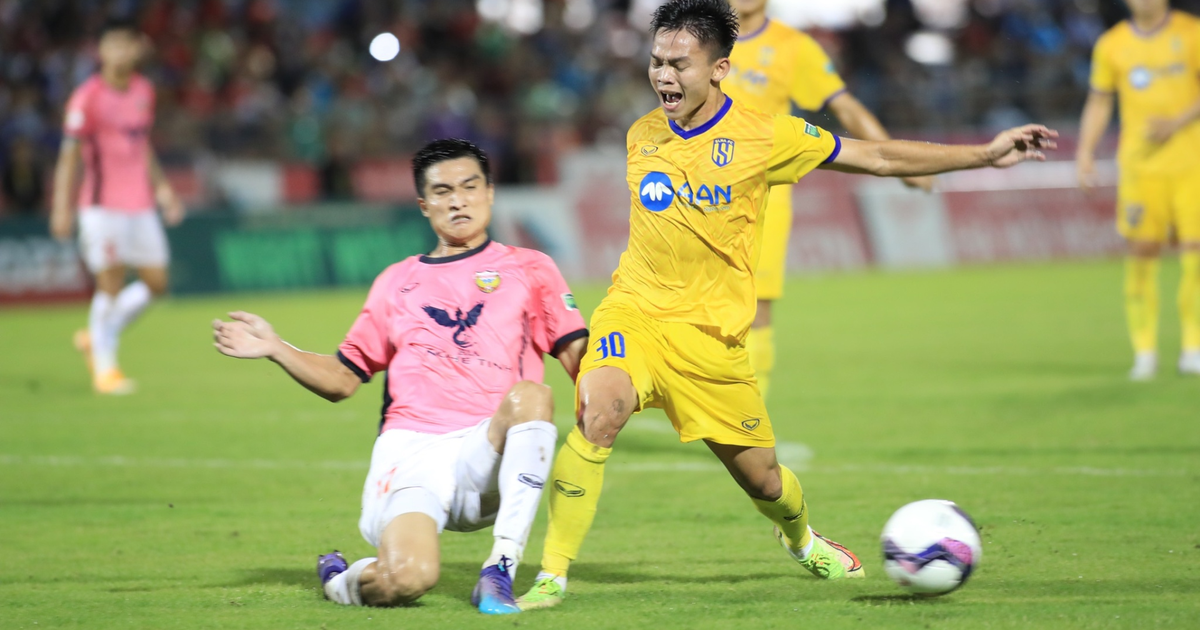 Highlights Hồng Lĩnh Hà Tĩnh 1-1 SLNA: Đôi công đầy hấp dẫn