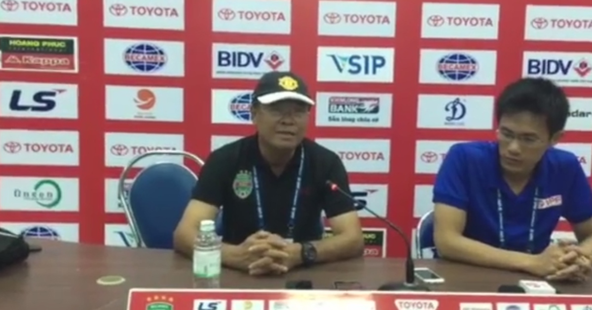 HLV Trần Bình Sự: “HAGL đá đẹp thì khán giả yêu mến“