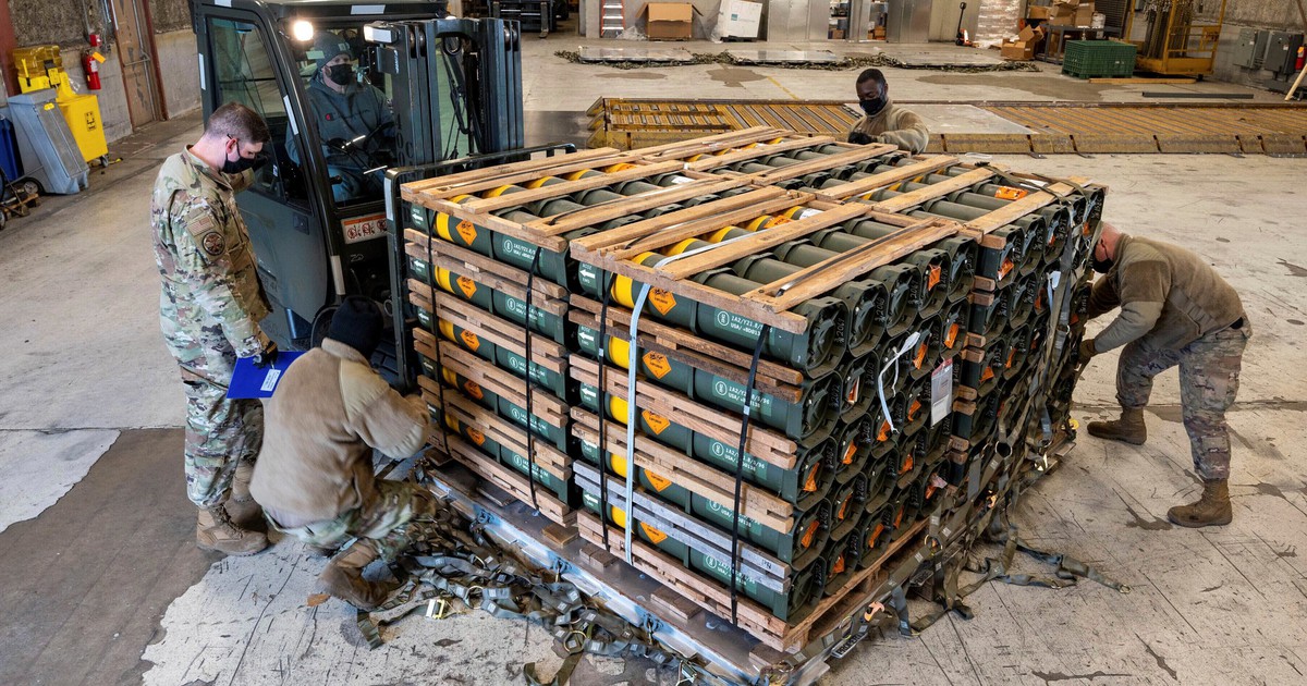 Phương Tây muốn 'theo dõi' vũ khí được viện trợ Ukraine để tránh thất thoát