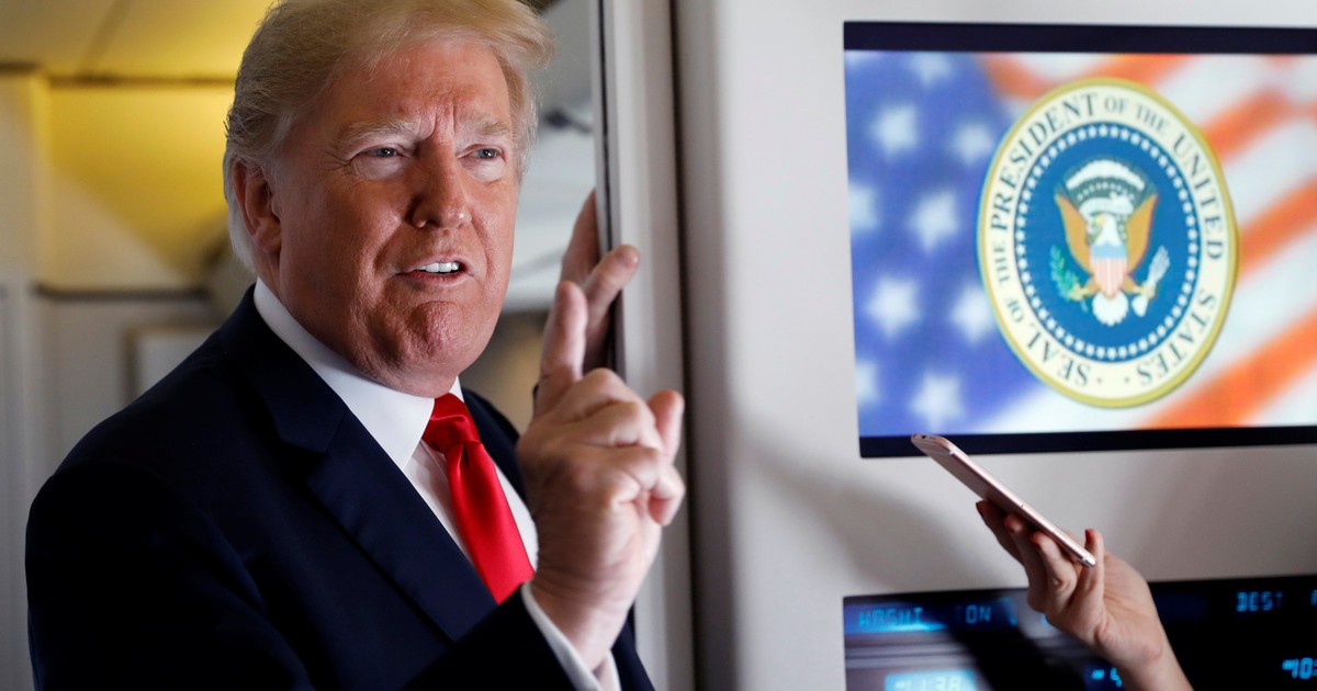 Tổng thống Trump dọa đánh thuế toàn bộ hàng nhập khẩu từ Trung Quốc