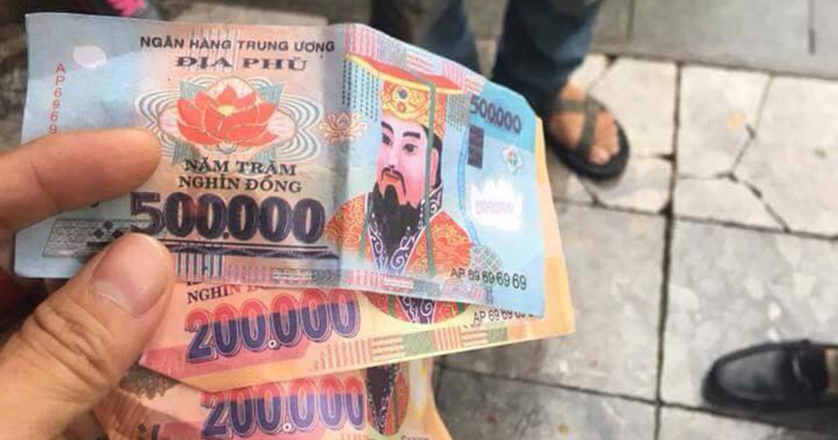 Nóng trên mạng xã hội: Chuyện xấu xí của bác tài