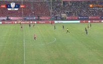 Alan dứt điểm tinh tế nâng tỷ số lên 2-1 cho CLB CAHN: Mưa bàn thắng trên sân Hàng Đẫy