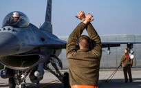 Ukraine muốn F-16, ông Biden kiên quyết chưa chuyển, Ba Lan muốn NATO phối hợp cung cấp