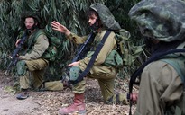 Israel tấn công cục bộ Gaza, giao chiến với lực lượng Hamas