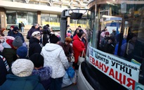 Ukraine sơ tán cư dân khỏi Kherson