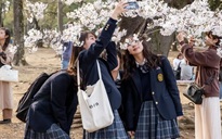 Gần 200 trường Nhật Bản sẽ hủy bỏ nội quy về màu tóc, đồ lót