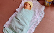 Bình Phước: Bé trai sơ sinh khoảng 5 ngày tuổi bị bỏ rơi tại chùa Quang Minh