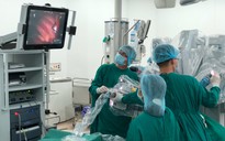 Bệnh viện Chợ Rẫy: Dùng robot phẫu thuật trị triệt để bệnh nhược cơ