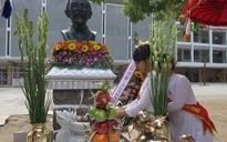 Học sinh Đà Nẵng tưởng niệm 90 năm ngày cả nước để tang cụ Phan Châu Trinh