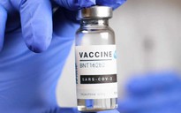 Người đàn ông nhiễm Covid-19 hơn 7 tháng được chữa khỏi bằng cách tiêm vắc xin
