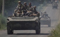 Ukraine gặp khó khăn trong phòng thủ ở Donbass