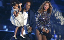 Vợ chồng Beyoncé cân nhắc mua siêu biệt thự để chuẩn bị đón cặp sinh đôi