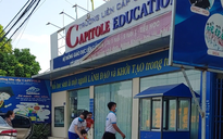 Một trường học ở Hà Nội 'vượt rào' cho học sinh đến trường