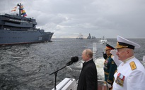 Ukraine bác cáo buộc tấn công Hạm đội Biển Đen, ông Putin duyệt học thuyết hải quân mới