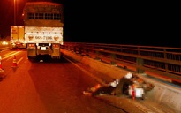 Tai nạn trên cầu Mỹ Thuận, giao thông tắc nghẽn