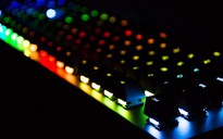 Đánh giá Blackwidow X Chroma: Sự trở lại ngoạn mục của Razer