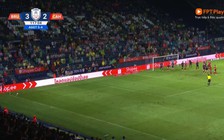 Alan đánh đầu ghi bàn đẹp mắt cân bằng tỷ số 3-3 cho CLB CAHN