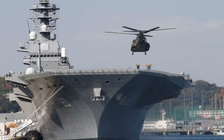 Nhật điều tàu chiến lớn nhất hộ tống tàu Mỹ