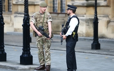 Anh, Mỹ nối lại chia sẻ thông tin tình báo