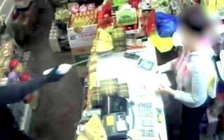 Hai phụ nữ gốc Việt bị cướp tấn công a xít ở Anh