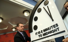 Thế giới chỉ còn 2 phút nữa là đến 'giờ tận thế'