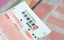 2 người chia giải độc đắc 'khủng' 687 triệu USD tại Mỹ