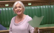 Thứ trưởng Y tế Anh dương tính với virus Corona