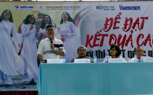 Ôn thi trực tuyến THPT quốc gia: Toán, văn và tiếng Anh