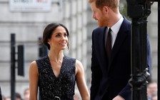 Hoàng tử Anh Harry đã 'cưa đổ' vị hôn thê Meghan Markle ở đâu?