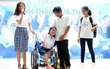 Rơi nước mắt nghe nữ sinh dị tật truyền lửa