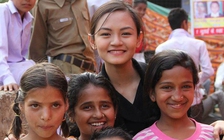 [VIDEO] Nữ sinh 17 tuổi đậu 12 đại học Mỹ chia sẻ kinh nghiệm